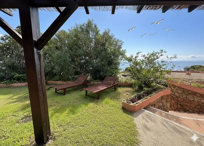 8 Arbousiers 20 Вилла