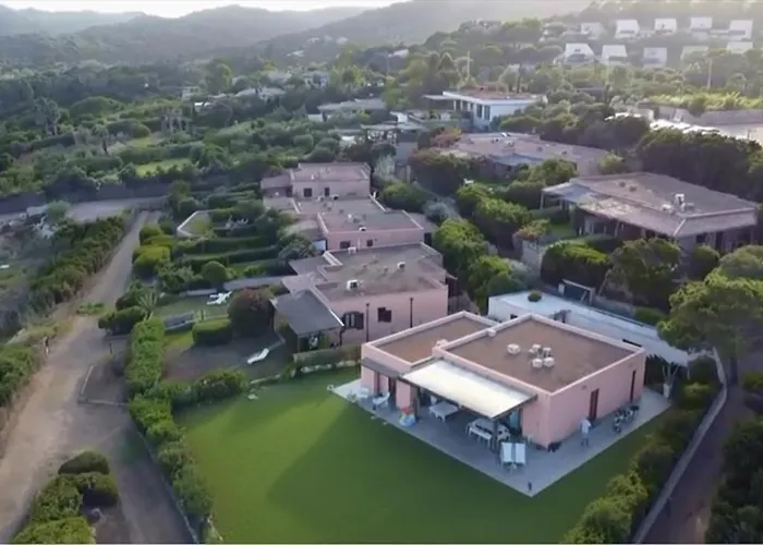 8 Arbousiers 20 Вилла *